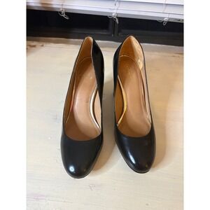 Coach Women's Size 10B Black Leather Pumps – Classic Round Toe High Heel Shoes